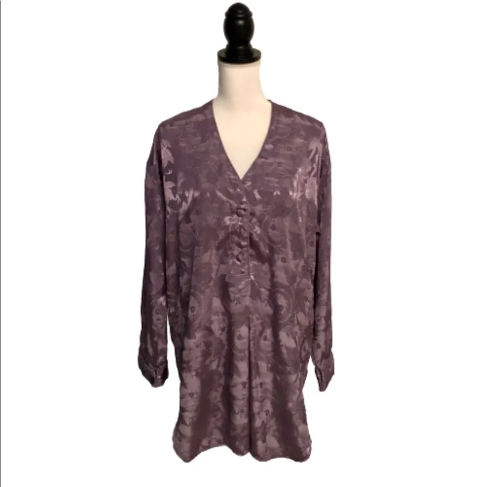 Gold Label Victorias Secret Embossed Floral Damask Print Button Down Nightgown